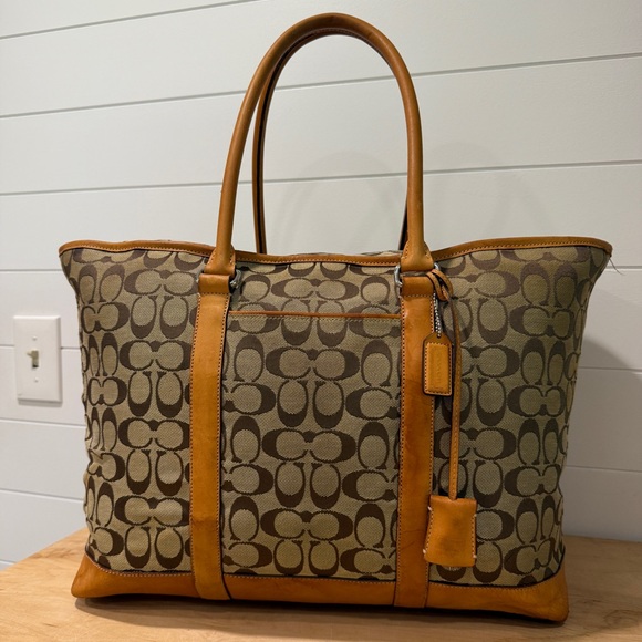 Coach Signature canvas tote/duffle bag - Picture 1 of 13